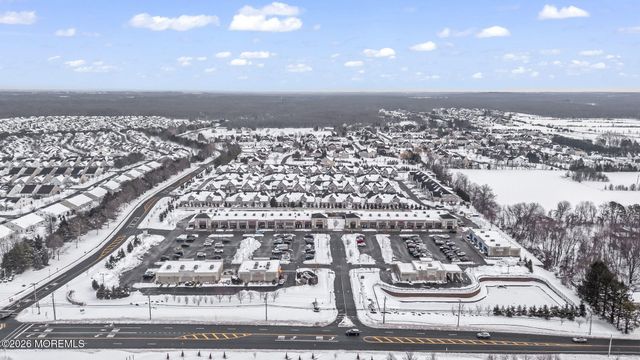 5 Traditions Place, Monroe, NJ 08831