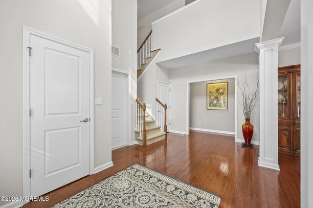 5 Traditions Place, Monroe, NJ 08831