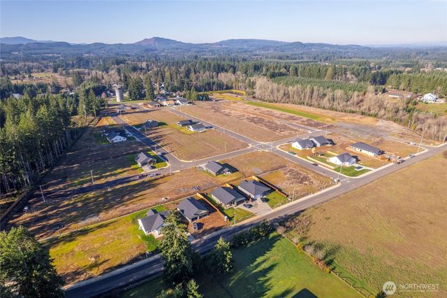 245 Eminence Avenue, Winlock, WA 98056