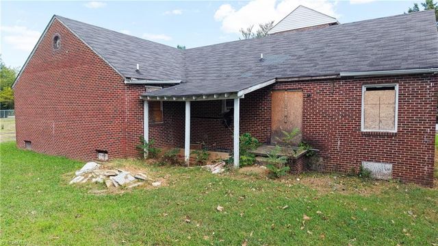 1326 N Main Street, Winston-salem, NC 27105
