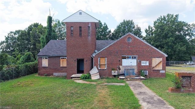 1326 N Main Street, Winston-salem, NC 27105