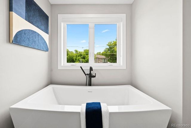 1500 S Elizabeth Street, Denver, CO 80210