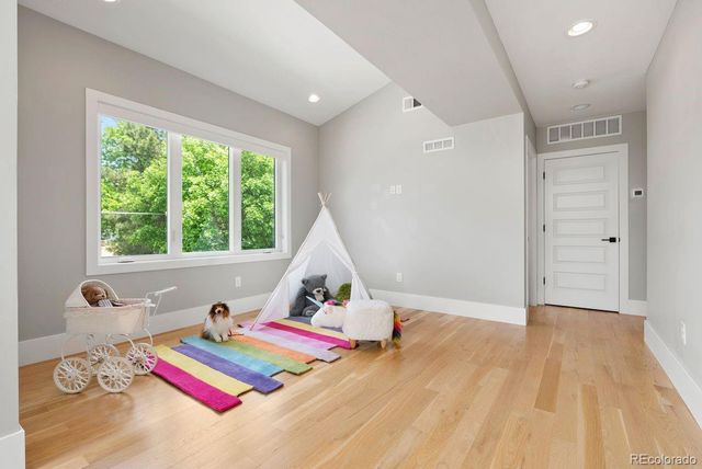 1500 S Elizabeth Street, Denver, CO 80210