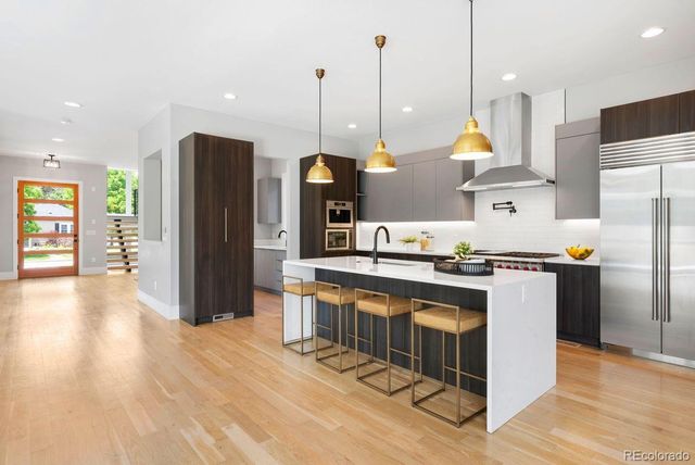 1500 S Elizabeth Street, Denver, CO 80210