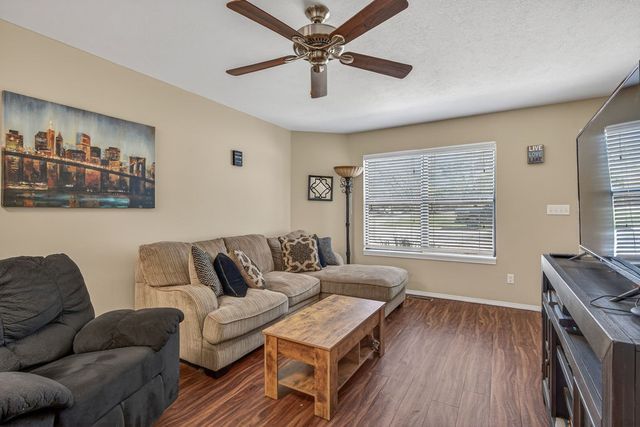 45 Blue Water Drive 1, Holiday Island, AR 72631