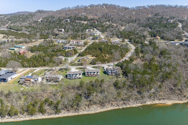 45 Blue Water Drive 1, Holiday Island, AR 72631