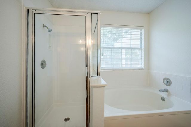 1911 Timberwood DR, Cedar Park, TX 78613