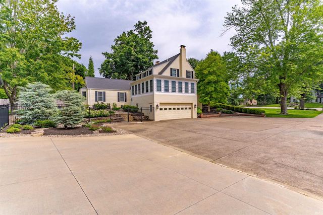 7110 Newburgh Road, Evansville, IN 47715