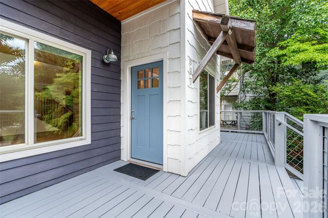 337 Sand Hill Road, Asheville, NC 28806