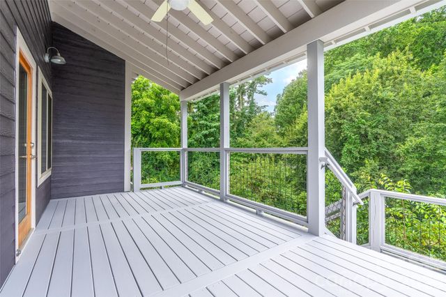 337 Sand Hill Road, Asheville, NC 28806