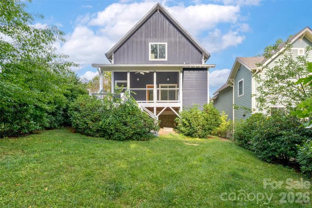 337 Sand Hill Road, Asheville, NC 28806