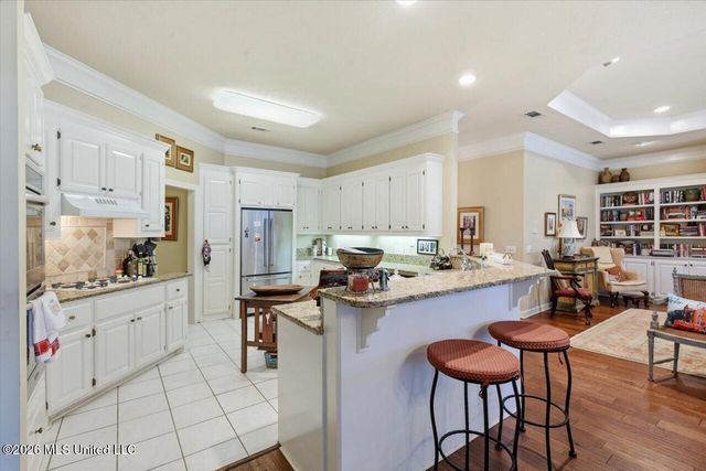 108 Whisper Ridge Drive, Madison, MS 39110