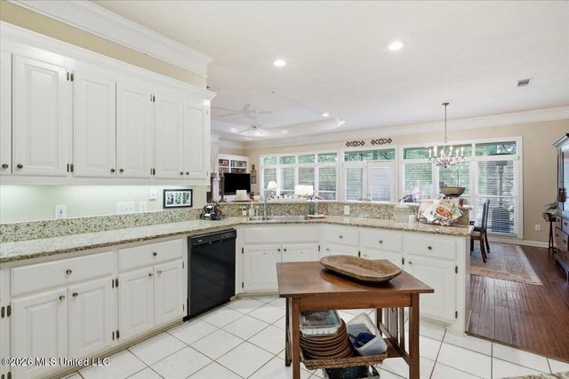 108 Whisper Ridge Drive, Madison, MS 39110