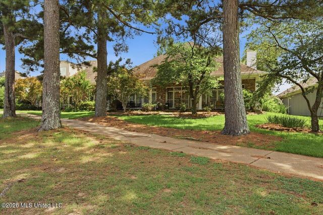 108 Whisper Ridge Drive, Madison, MS 39110