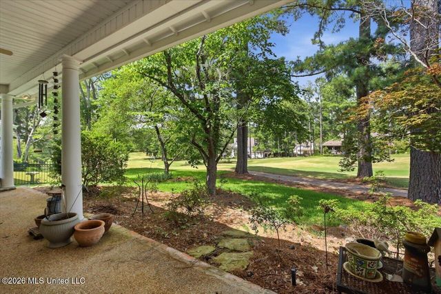 108 Whisper Ridge Drive, Madison, MS 39110