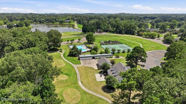 108 Whisper Ridge Drive, Madison, MS 39110