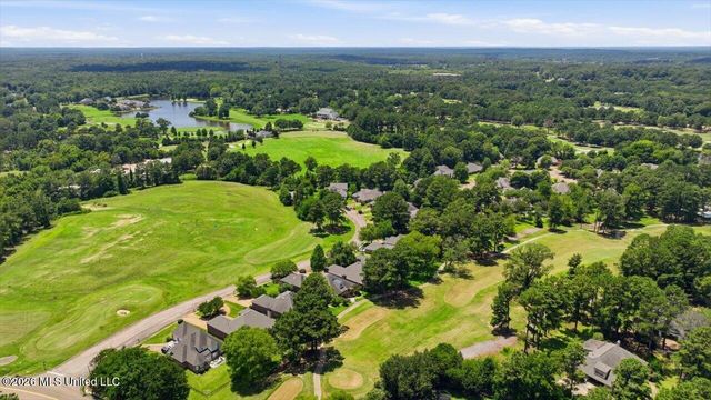 108 Whisper Ridge Drive, Madison, MS 39110