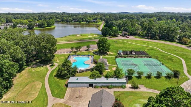 108 Whisper Ridge Drive, Madison, MS 39110