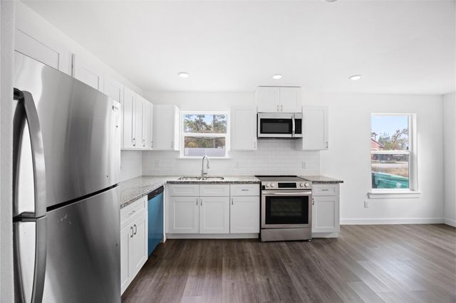 9241 Seeker Street, Houston, TX 77028