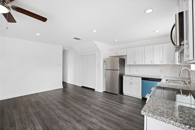 9241 Seeker Street, Houston, TX 77028