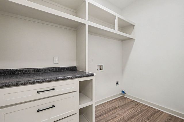 1798 Twin Caves Dr, Lewisburg, TN 37091