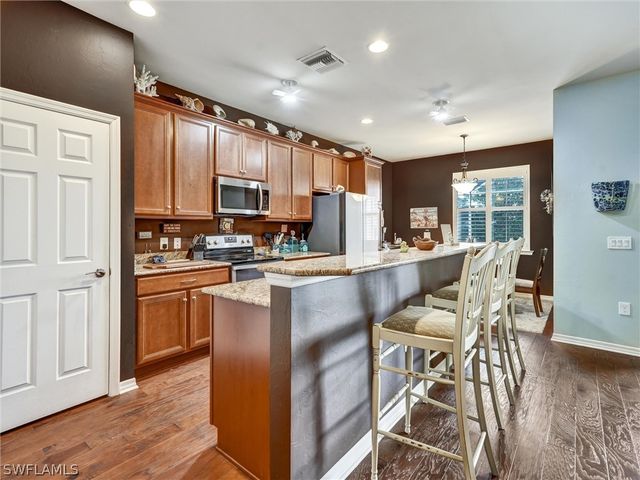 28035 Pisces LN, Bonita Springs, FL 34135