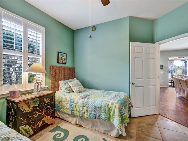 28035 Pisces LN, Bonita Springs, FL 34135