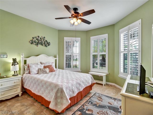 28035 Pisces LN, Bonita Springs, FL 34135