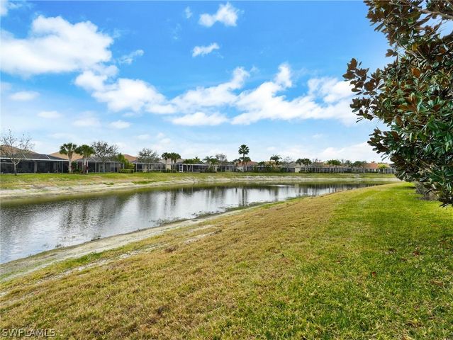 28035 Pisces LN, Bonita Springs, FL 34135