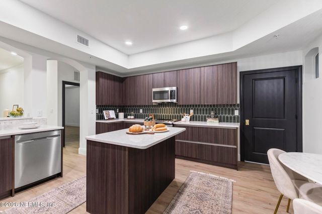 455 RIVERFRONT Drive A302, Palm Coast, FL 32137