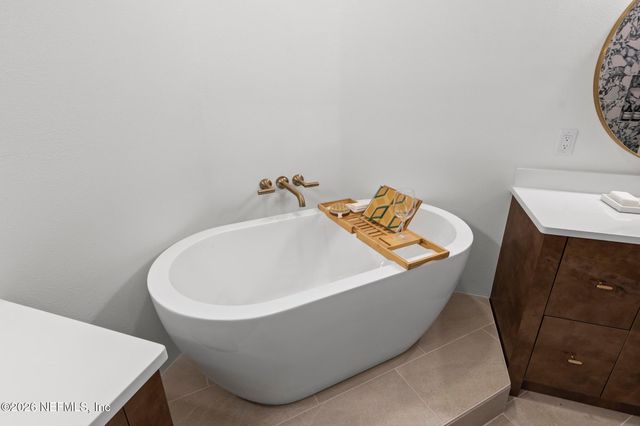 455 RIVERFRONT Drive A302, Palm Coast, FL 32137