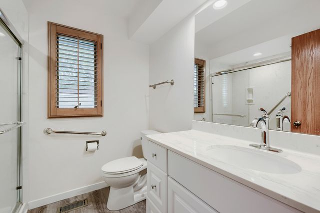 496 Sheridan Lane, Schaumburg, IL 60193
