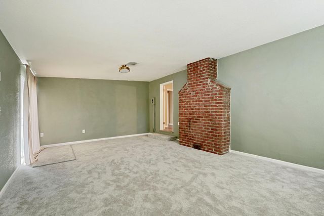 1640 Oxford Way, Stockton, CA 95204