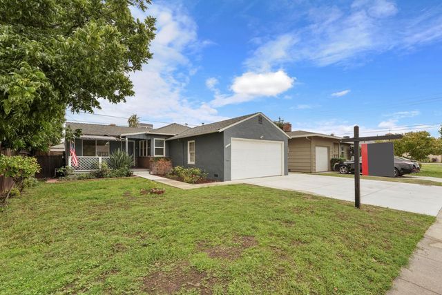 1640 Oxford Way, Stockton, CA 95204