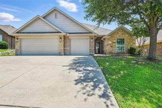 931 White Marlin Drive, Burleson, TX 76028