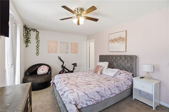 5522 Campus DR, Virginia Beach, VA 23462