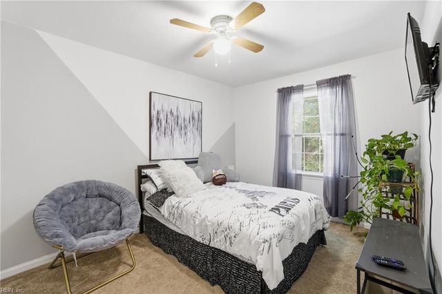 5522 Campus DR, Virginia Beach, VA 23462