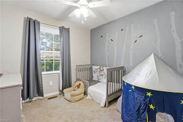 5522 Campus DR, Virginia Beach, VA 23462