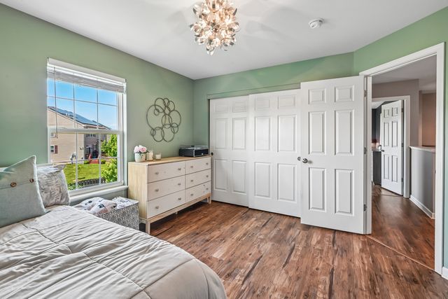 1716 Wentworth Drive, Volo, IL 60020