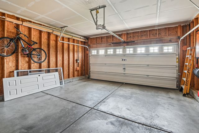 1716 Wentworth Drive, Volo, IL 60020