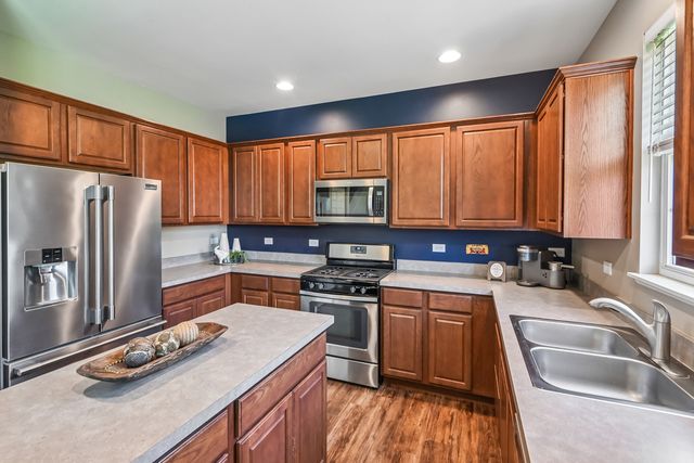 1716 Wentworth Drive, Volo, IL 60020