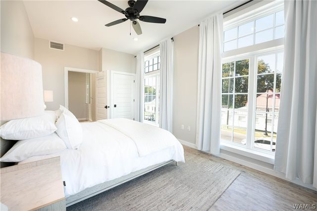 2529 University Blvd 1, Tuscaloosa, AL 35401