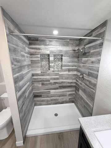 1431 NEWBERRY AVENUE, Marinette, WI 54143