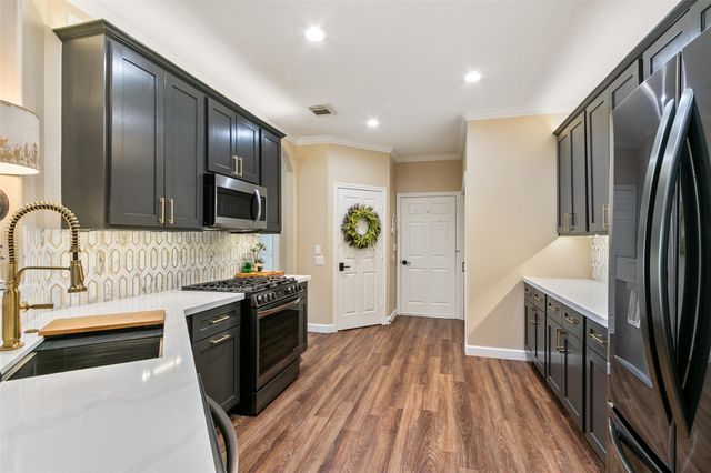 39 Trafalgar Place, Conroe, TX 77384