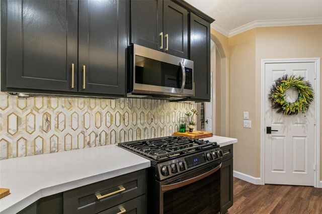 39 Trafalgar Place, Conroe, TX 77384