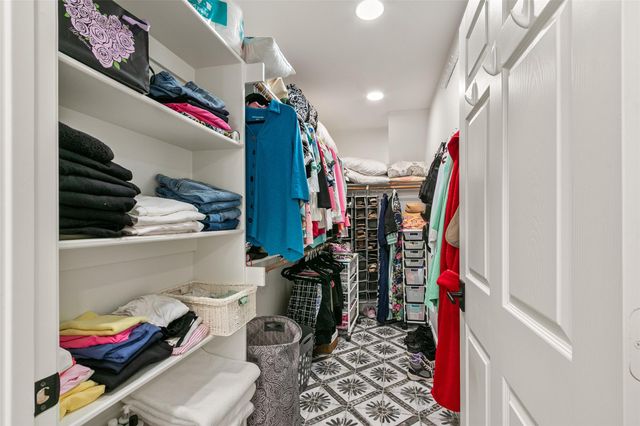 39 Trafalgar Place, Conroe, TX 77384