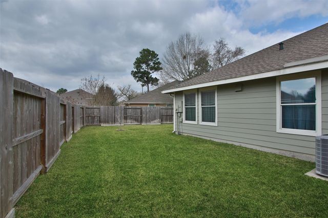 39 Trafalgar Place, Conroe, TX 77384