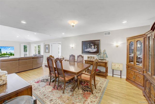 12 Wood Path Drive, Northport, NY 11768