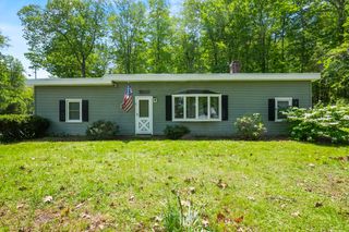 150 Townsend Harbor Road, Lunenburg, MA 01462
