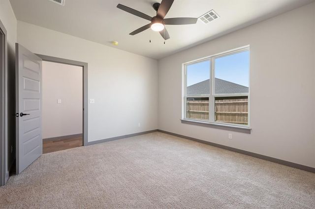 4105 NW 180th Terrace, Edmond, OK 73012
